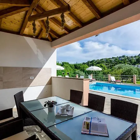 Appartement Mali Paradiso - Comfort Studio With Balcony And Pool View Mlini
